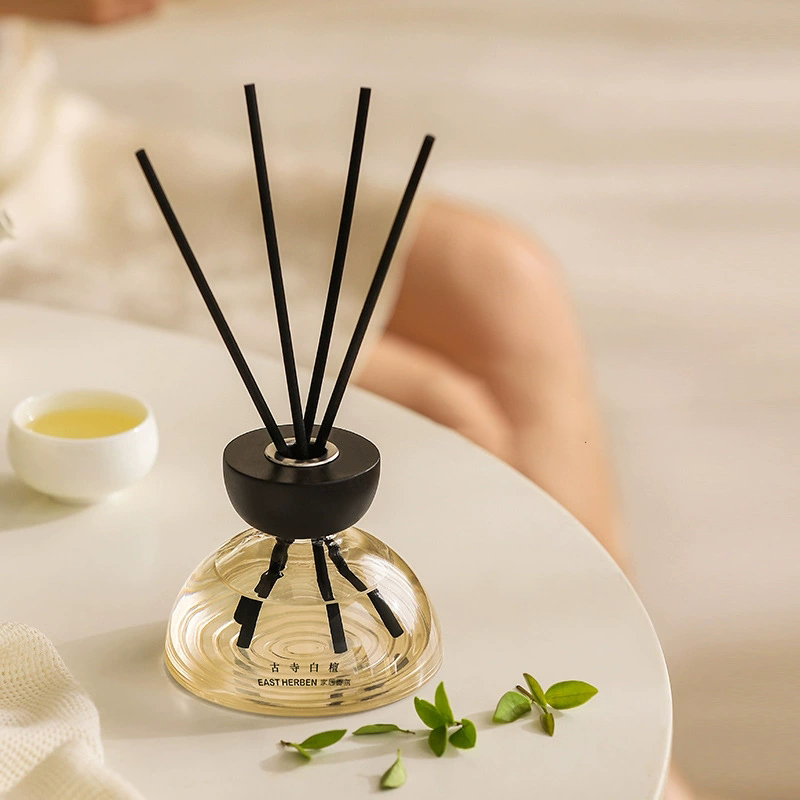 Butelka dyfuzora z patyczkami  – Home Fragrance Set recenzja i cena